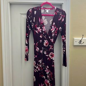 Motherhood Maternity wrap dress